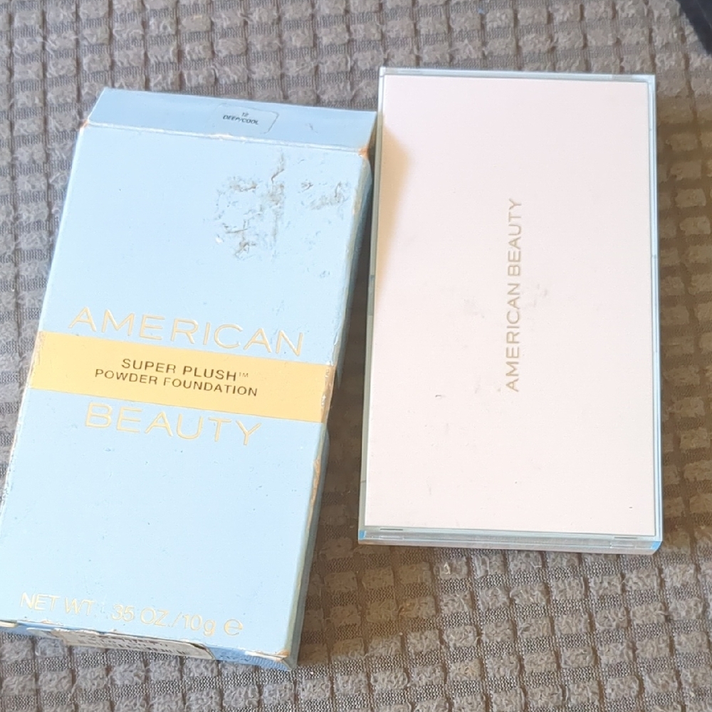 American Beauty Super Plush Powder Foundation Deep Warm Number 11